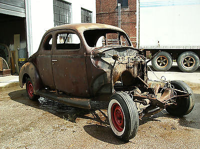 Ford : Other COUPE 1940 ford coupe project rolling chassis and complete body