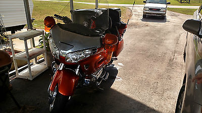 Honda : Gold Wing 2002 honda gold wing 78 000 miles with trailer and two helmets