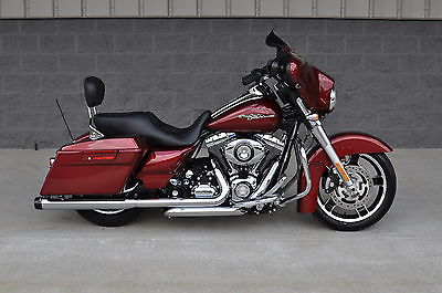 Harley-Davidson : Touring 2010 street glide a b s mint 3 k in xtra s only 3475 miles hurry