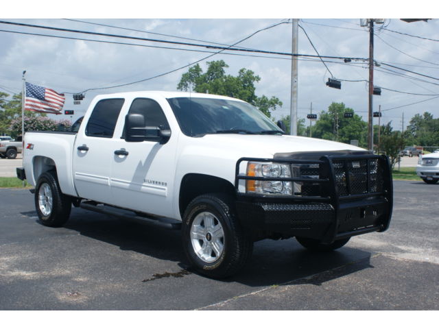 Chevrolet : Silverado 1500 4WD Crew Cab Z71 4x4 5.3 Liter Ranch Hand Bumpers Automatic Bedliner One Owner Alloys