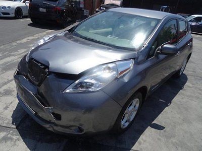 Nissan : Leaf SV 2015 nissan leaf sv repairable salvage wrecked damaged fixable project rebuilder
