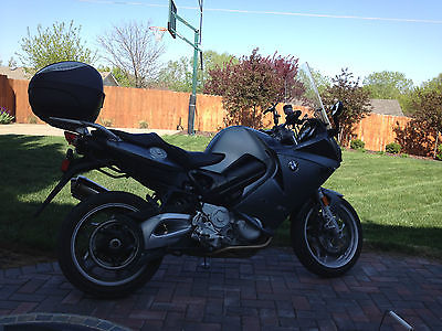 BMW : F-Series BMW F800 ST 2007 sport touring motorcycle, graphitan, ABS, hard bags, top case