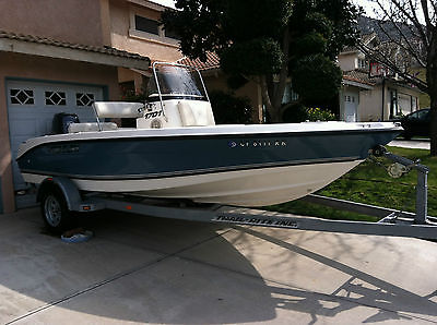 Century boat in Excellent Condition. Low hours. Price Just Reduced!