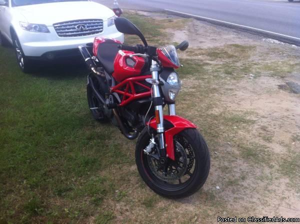 2011 Ducati Monster 796 *FAST AND BEAUTIFUL!!* (Pensacola)