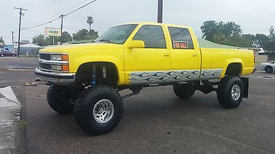 Chevrolet : C/K Pickup 3500 Silverado Crew Cab Pickup 4-Door 1998 chevrolet k 3500 silverado crew cab custom lifted pickup truck 4 door 7.4 l