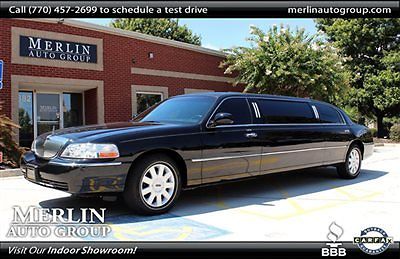 Lincoln : Town Car Executive Limousine Executive Limousine Low Miles Unspecified Gasoline 4.6L V8 Black