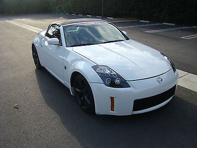 Nissan : 350Z Touring Convertible 2006 nissan 350 z touring convertible roadster auto power leather heated sharp