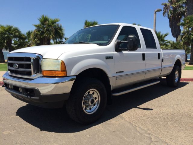 Ford : F-250 Crew Cab 4x4 Excellent condition. 1 Owner. Runs and drives great. 4x4 7.3L Diesel. XLT CLEAN