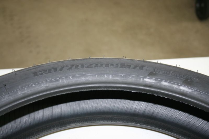 Bridgestone Exedra Max Motorcycle Tire, 1