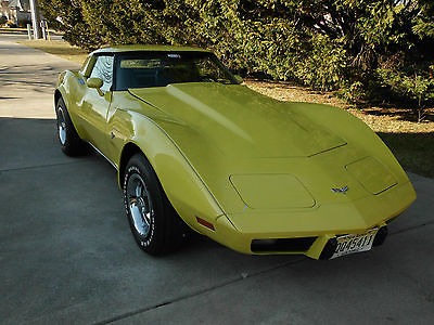 Chevrolet : Corvette 1979 corvette l 48 base model yellow exterior with black interior