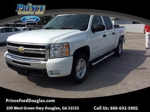 2011 CHEVROLET SILVERADO 1500 4 DOOR CREW CAB SHORT BED TRUCK