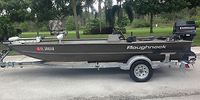 Lowe Roughneck Aluminum Boat w/Evinrude 50HP 3cyl