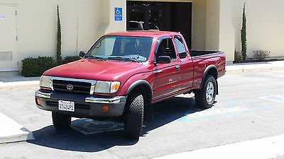 Toyota : Tacoma sr5 1998 toyota tacoma 4 x 4 extra cab 2.7 ltr 4 cyl 5 spd 2 nd owner clean car fax