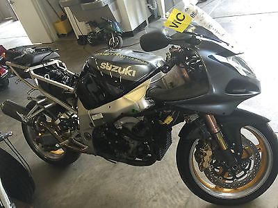 Suzuki : GSX-R 2001 suzuki gsxr 1000 gsx r 1000 runs and drives power command exhaust exfix