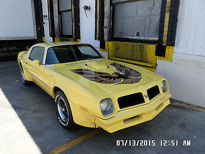 Pontiac : Trans Am Firebird 1976 pontiac trans am rare sundance yellow color air condition automatic
