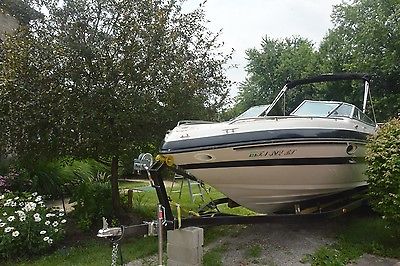 1996 25' Mariah Z252 Bowrider, Low Hours, Mercruiser 7.4 Bravo III drive