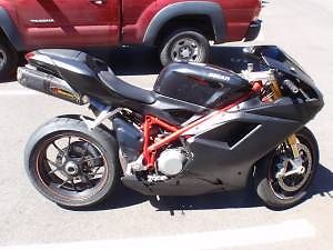 Ducati : Superbike 2008 ducati 1098 s in good condition