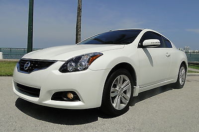 Nissan : Altima S Coupe 2-Door 2013 nissan altima coupe 14 k miles leather bose foglights rear camera
