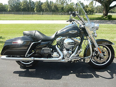 Harley-Davidson : Touring ROAD KING, 103