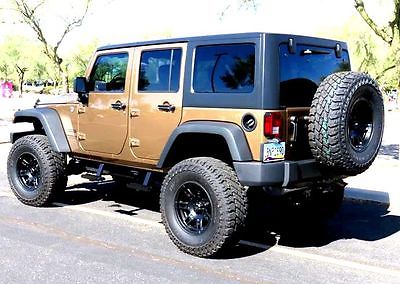 Jeep : Wrangler Unlimited Jeep Wrangler Unlimited, FULLY LOADED, Lifted with 37s, no sales tax