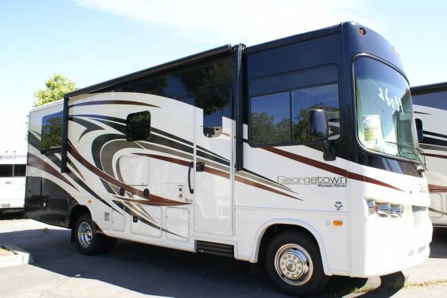 2017 Forest River Georgetown 270S