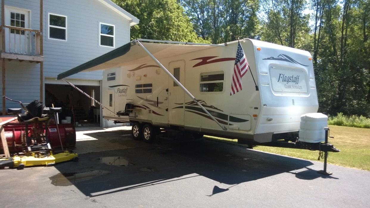 2007 Forest River Flagstaff 829BHSS