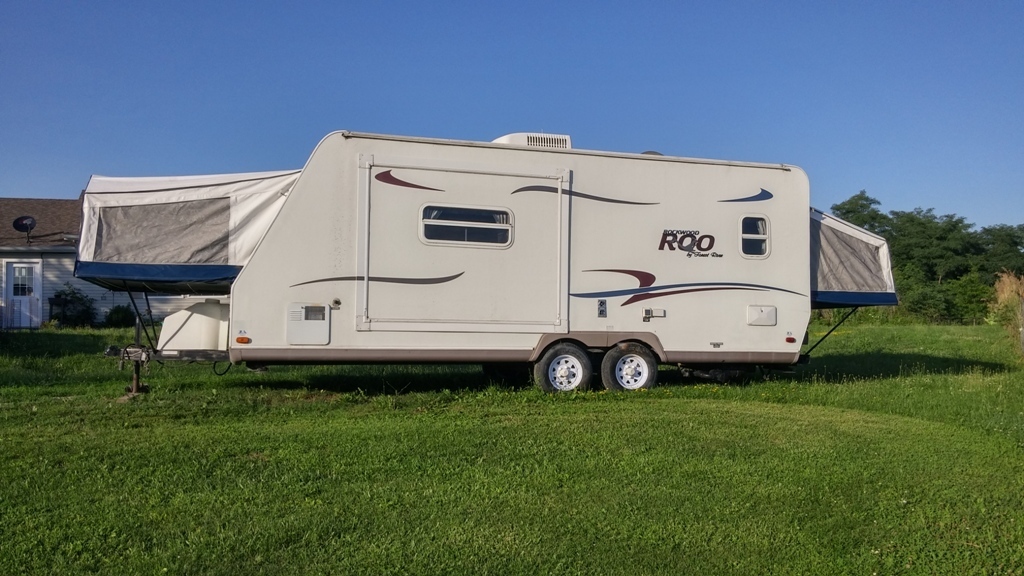 2004 Forest River Rockwood Roo 23SSROO