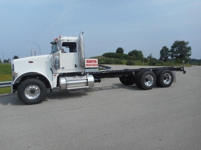 2016 Peterbilt 367  Cab Chassis