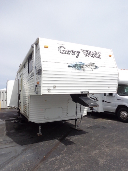 2008 Cherokee GREY WOLF 235DS