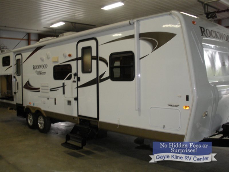 2011 Forest River Rv Rockwood Signature Ultra Lite 8312SS
