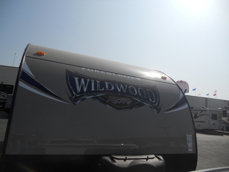 2017 Forest River WILDWOOD X-LITE T261BHX