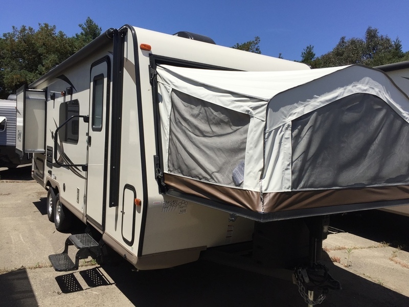 2017 Forest River Rockwood Roo 23WS