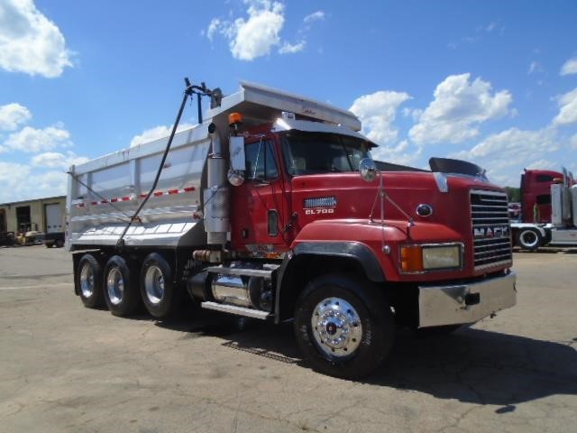 2003 Mack Cl713  Dump Truck