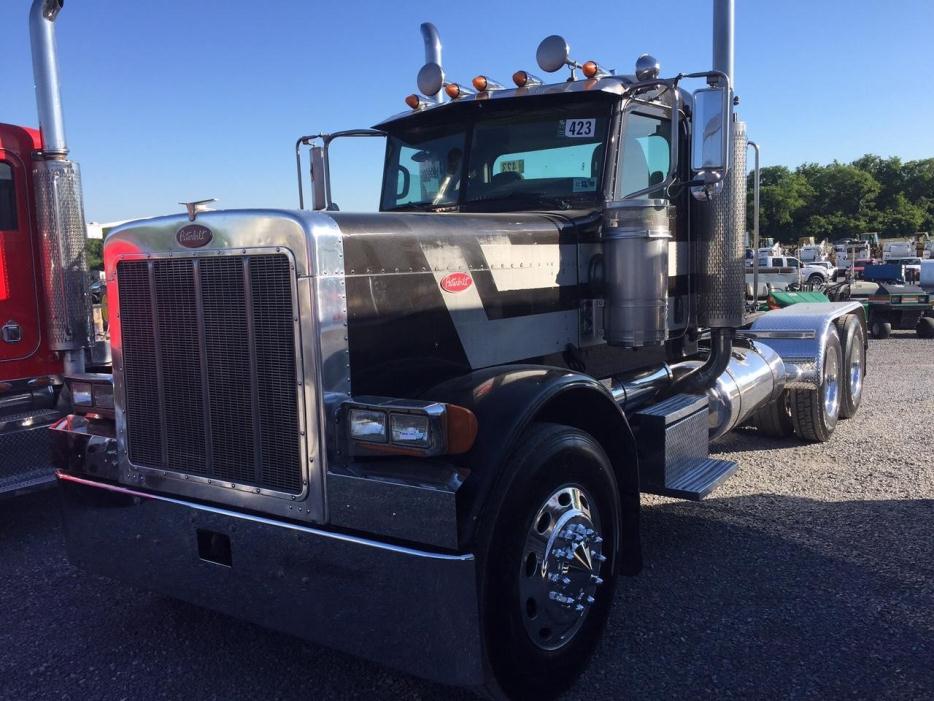 2007 Peterbilt 379exhd  Conventional - Day Cab