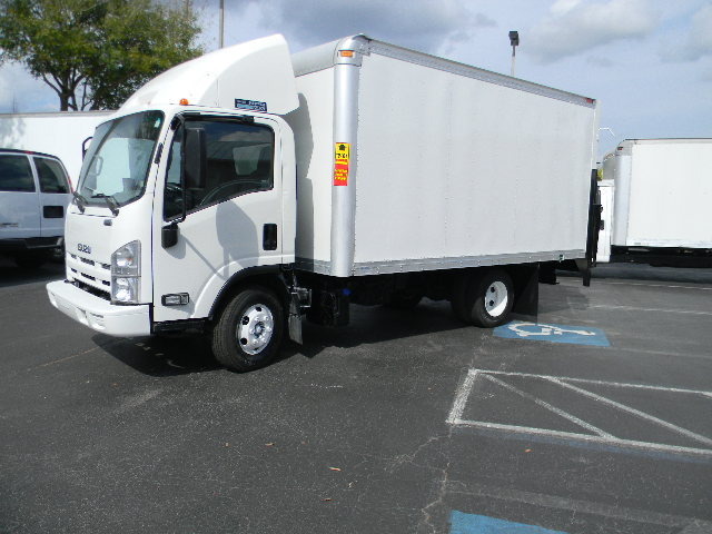 2011 Isuzu Ecomax  Box Truck - Straight Truck