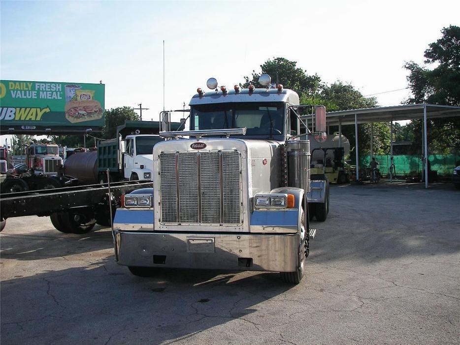 2005 Peterbilt 379  Sewer Trucks