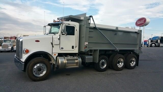 2016 Peterbilt 365  Dump Truck