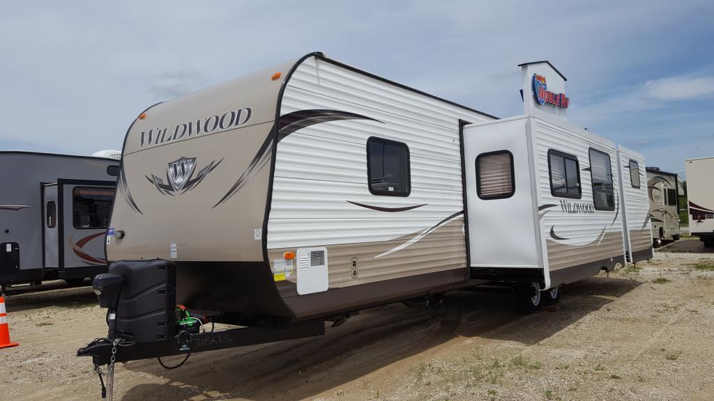 2015 Forest River Wildwood 31BKIS