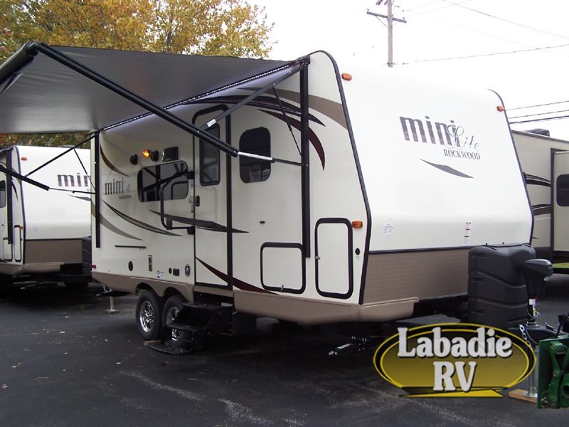 2017 Forest River Rv Rockwood Mini Lite 2104S