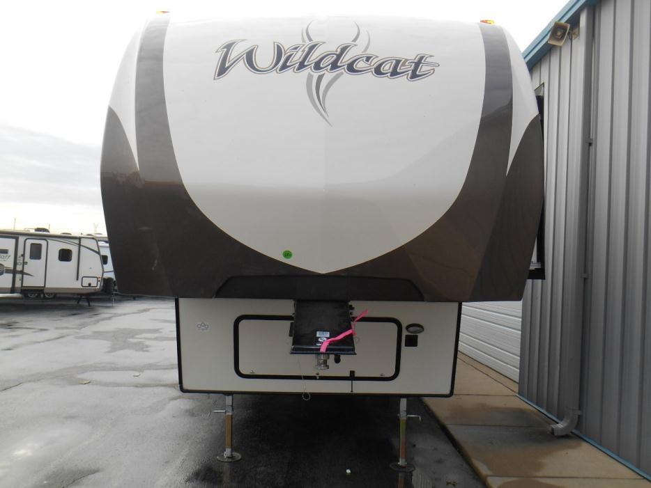 2016 Forest River WILDCAT 327 RE