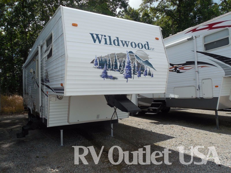 2006 Forest River Wildwood 29BHBS