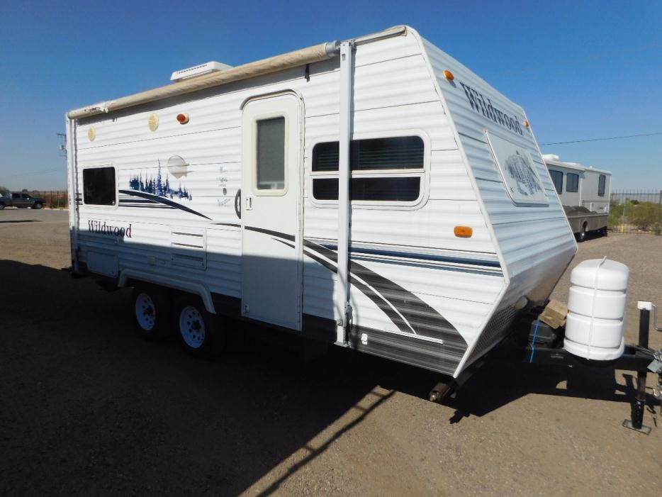 2008 Forest River Wildwood 19FDL