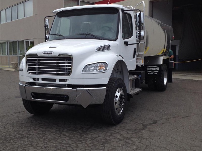 2016 Freightliner Business Class M2 106  Fuel Truck - Lube Truck