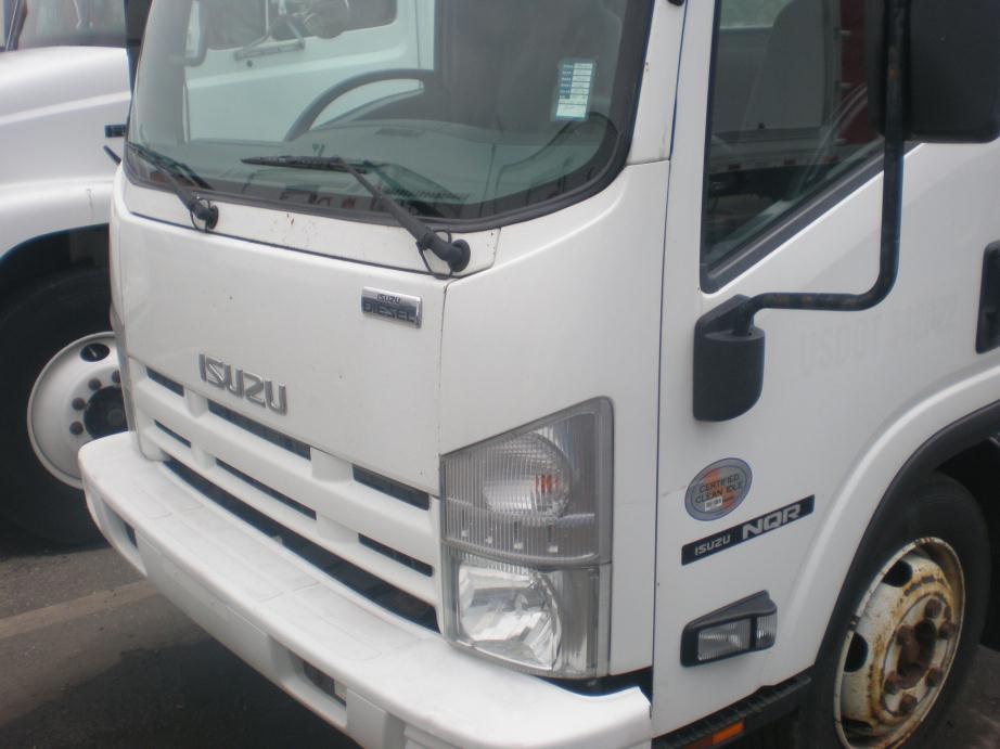 2010 Isuzu Nqr  Dump Truck