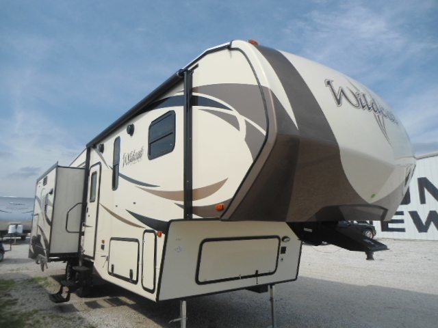 2017 Forest River Forest River Wildcat 29RLX