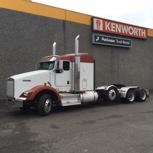 2009 Kenworth T800  Conventional - Sleeper Truck