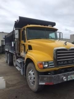 2005 Mack Granite  Dump Truck