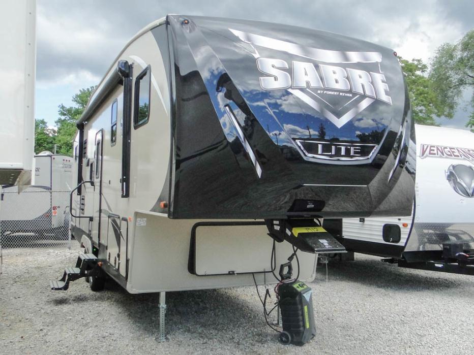 2017 Forest River Sabre 28BH Bunk House