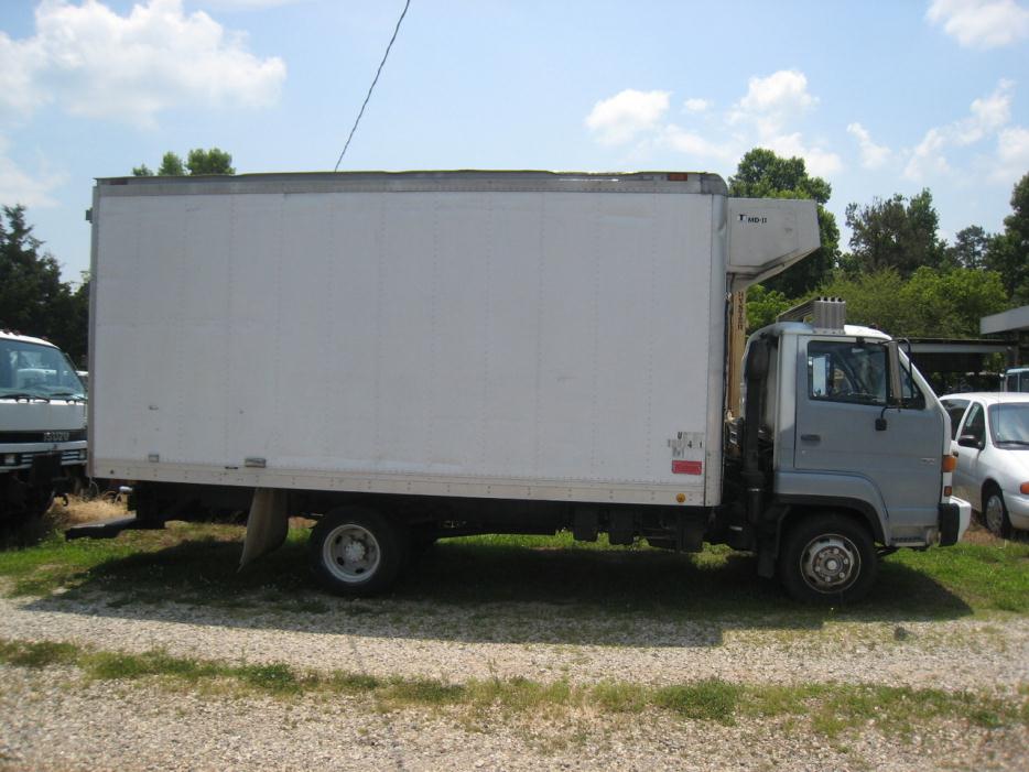 1993 Isuzu Nrr  Refrigerated Truck