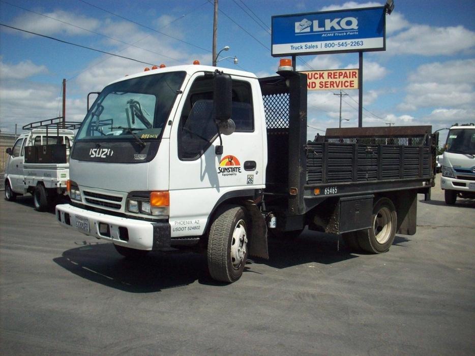 2005 Isuzu Nqr  Flatbed Truck